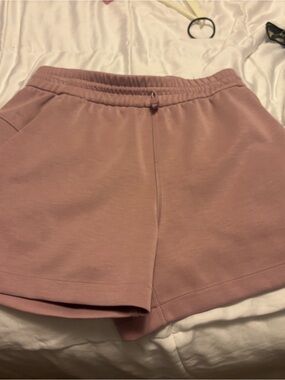 Lululemon Softstreme High-Rise Short 4" in Rose Blush